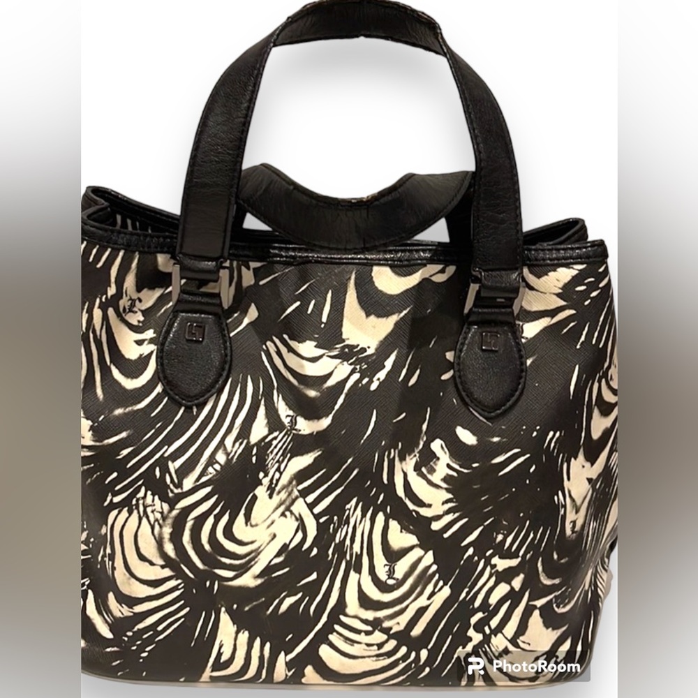 L.A.M.B. White/ Black Tote Bag, great condition, flaws shown on the handles. - Picture 2 of 11
